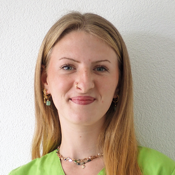 praxisassistentin-shana-weibel
